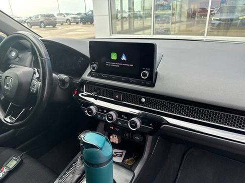 Used 2022 Honda Civic EX image 7