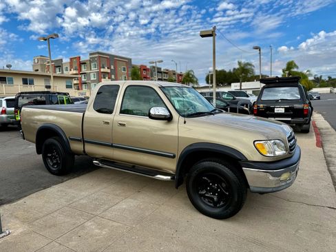 Used 2002 Toyota Tundra SR5 image 6