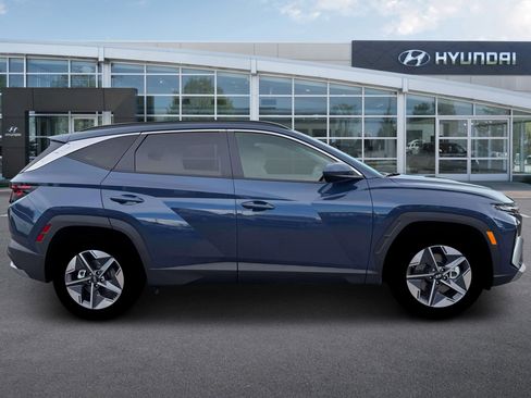 New 2026 Hyundai Tucson SEL image 9