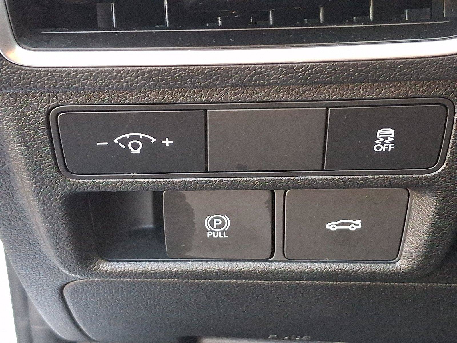 Used 2024 Hyundai Sonata SEL FWD image 25