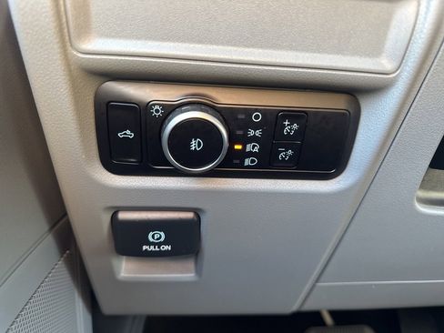 Used 2023 Ford F150 XLT w/ Trailer Tow Package image 36