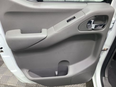 Used 2019 Nissan Frontier SV AWD/4WD image 33