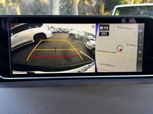 Used 2017 Lexus RX 450h AWD image 26