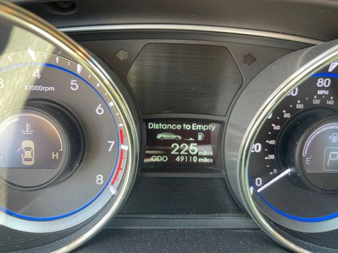 Used 2012 Hyundai Sonata GLS w/ Popular Equipment Pkg FWD image 7