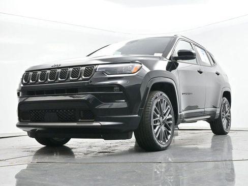 Used 2023 Jeep Compass High Altitude AWD/4WD image 45