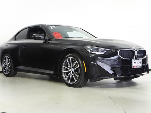 Used 2023 BMW 230i xDrive Coupe w/ Convenience Package AWD/4WD image 4