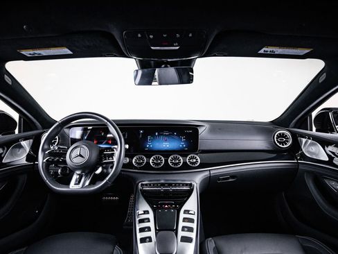 Used 2024 Mercedes-Benz AMG GT 43 image 25