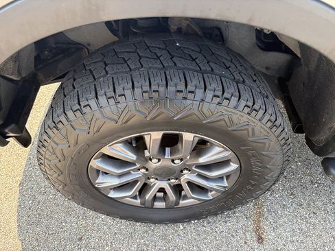 Used 2021 Ford Ranger XLT w/ Equipment Group 301A Mid AWD/4WD image 9