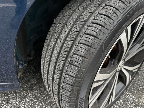 Used 2021 Volkswagen Passat 2.0T SE image 36