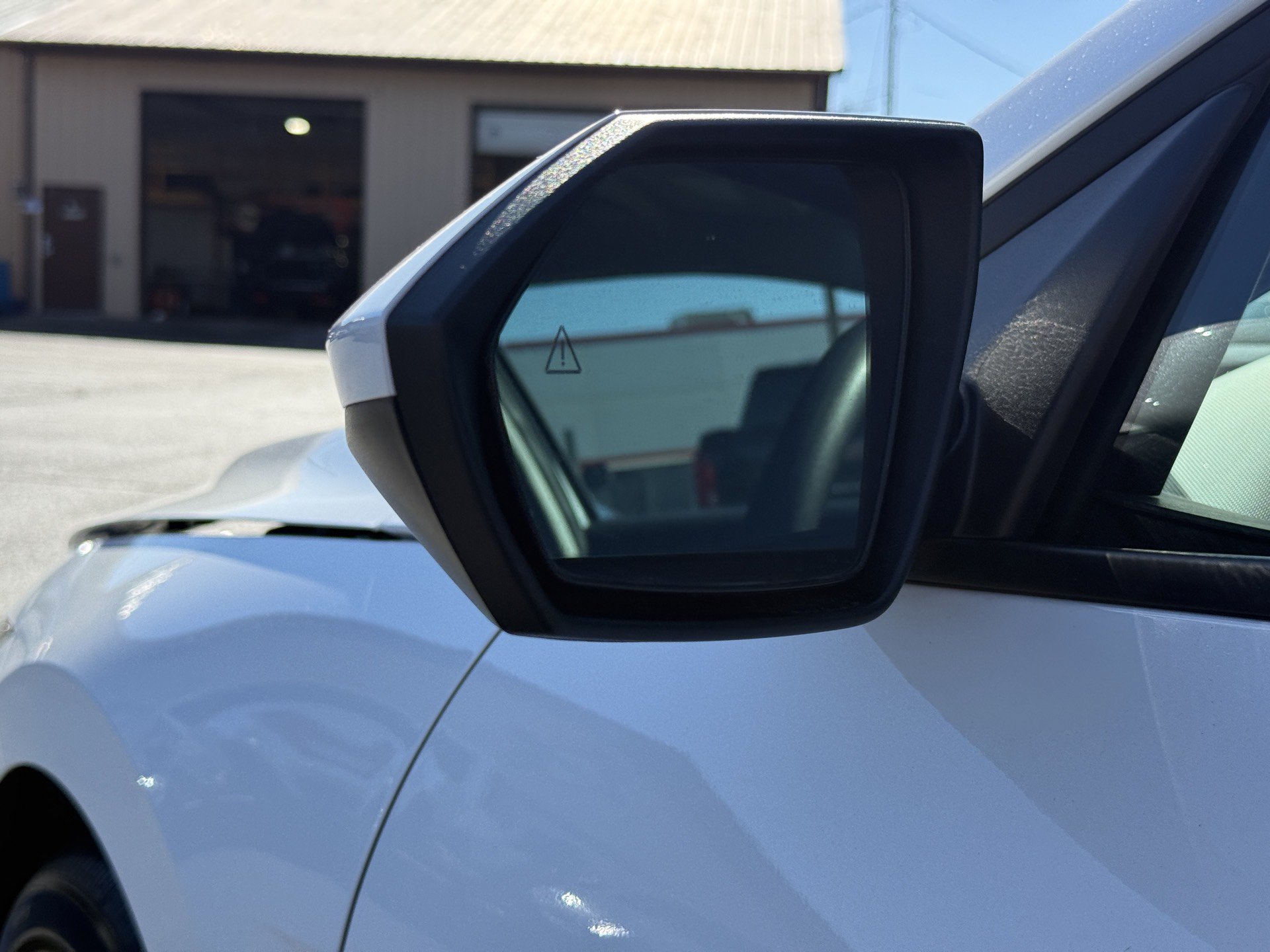 Used 2025 Hyundai Elantra SE FWD image 35