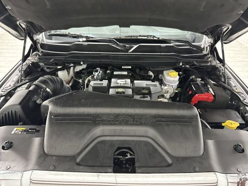 Used 2024 RAM 2500 Laramie AWD/4WD image 31