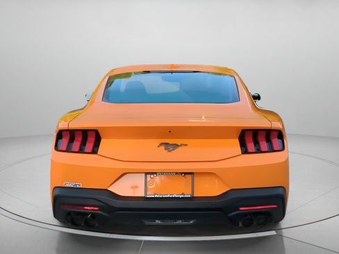 Certified 2026 Ford Mustang Coupe RWD image 24