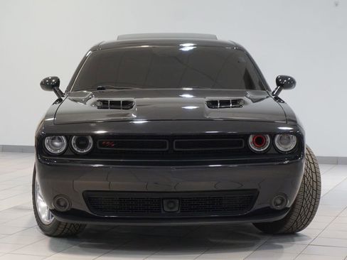 Used 2015 Dodge Challenger R/T Plus image 6