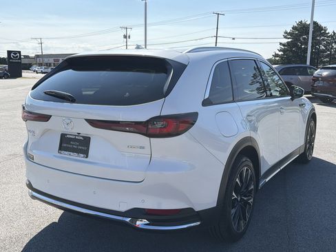 Certified 2024 MAZDA CX-90 Plug-In Hybrid w/ Premium Pkg AWD/4WD image 3