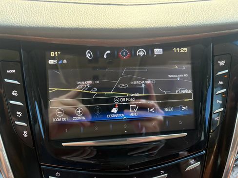 Used 2017 Cadillac Escalade Luxury RWD image 21