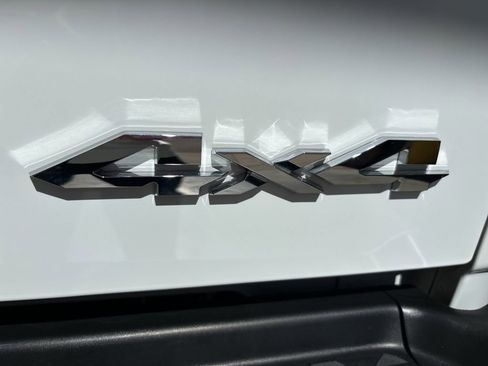 Used 2024 RAM 2500 Laramie image 9