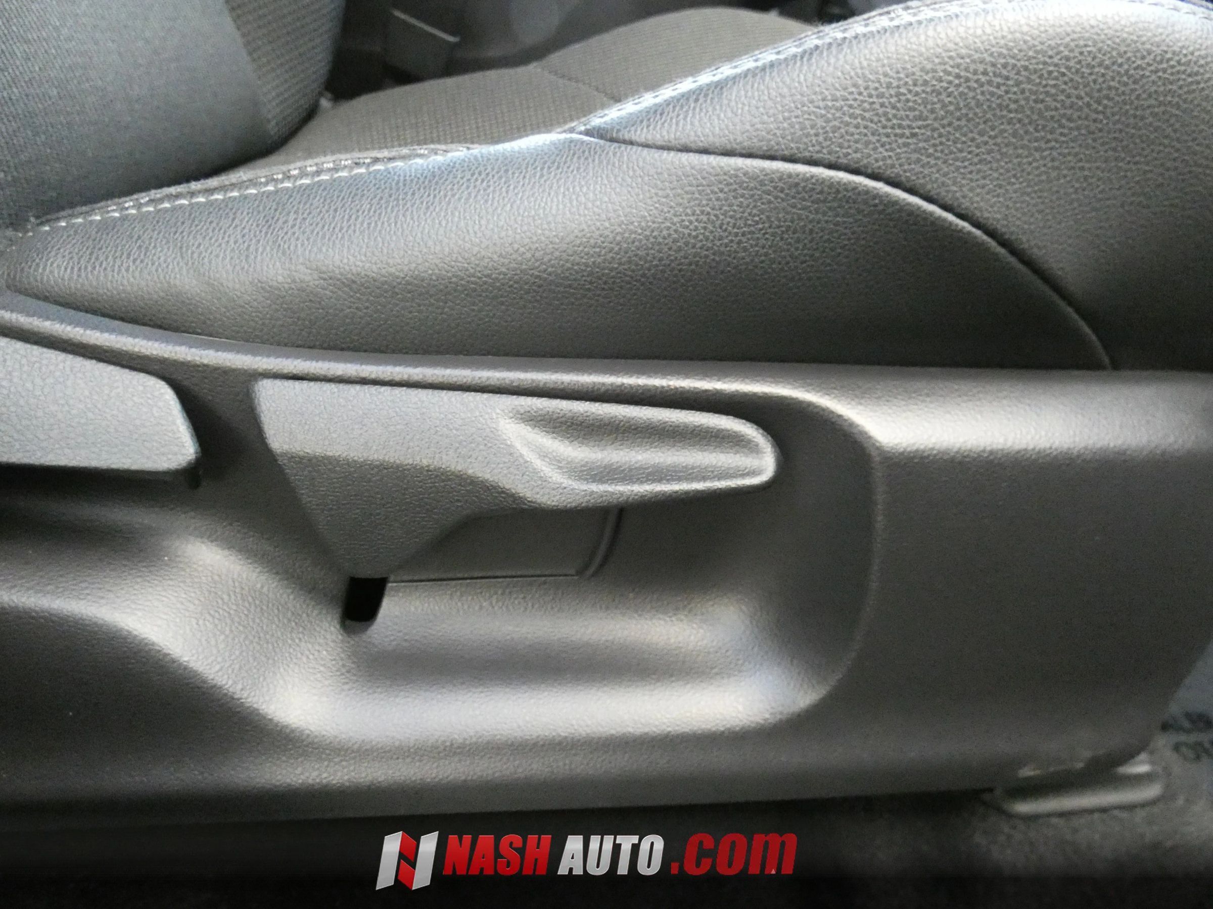 Used 2024 Toyota bZ4X AWD w/ Weather Package image 31