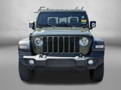 Used 2021 Jeep Gladiator Sport w/ Trailer Tow Package AWD/4WD image 2