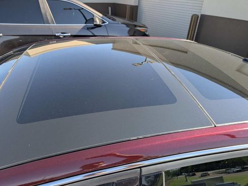 Used 2017 Lincoln Continental Select FWD image 18