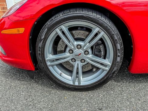 Used 2008 Chevrolet Corvette Convertible w/ Preferred Equipment Group image 21