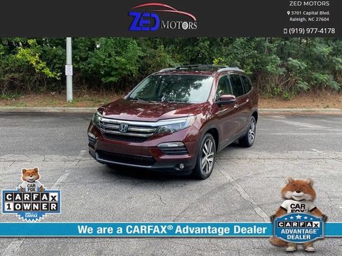 Used 2016 Honda Pilot Touring image 1