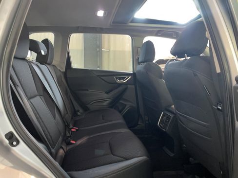 Used 2024 Subaru Forester Premium AWD/4WD image 21
