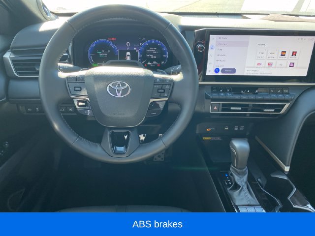 Used 2025 Toyota Camry XSE AWD/4WD image 6