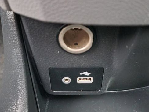 Used 2021 Nissan NV200 S FWD image 21