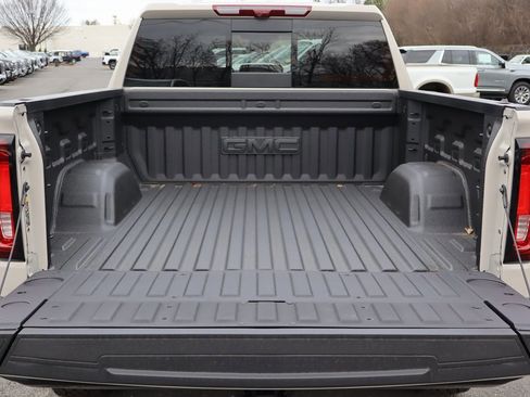 New 2026 GMC Sierra 1500 AT4X image 8
