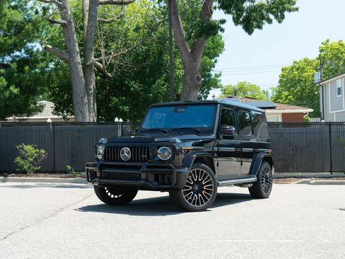 Used 2025 Mercedes-Benz G 63 AMG 4MATIC image 3