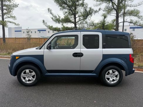 Used 2005 Honda Element EX image 9