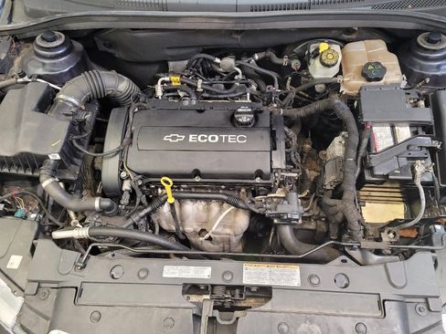 Used 2016 Chevrolet Cruze LS FWD image 30