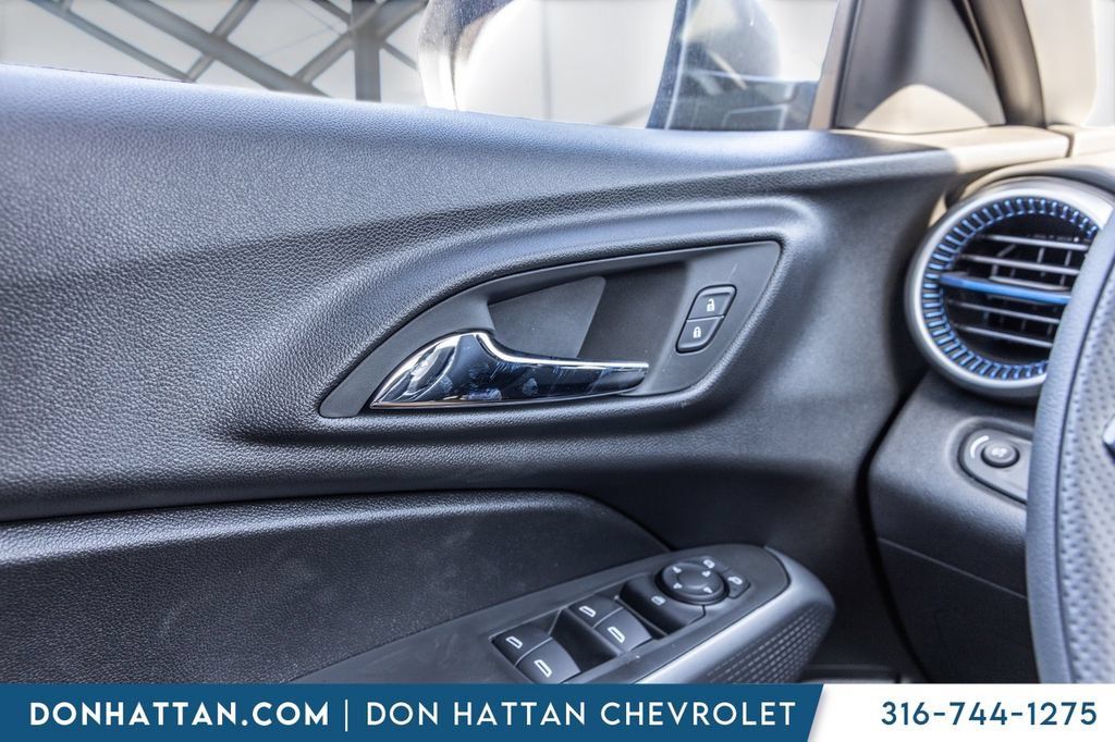 New 2026 Chevrolet Trax LS FWD image 12