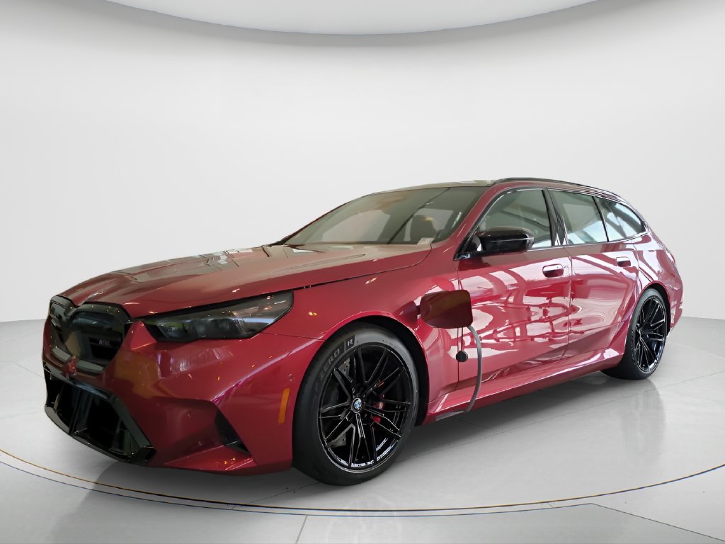New 2026 BMW M5 Touring AWD/4WD image 2