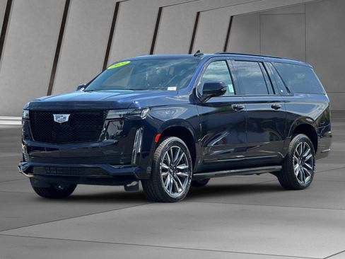 Certified 2021 Cadillac Escalade ESV Sport AWD/4WD image 8