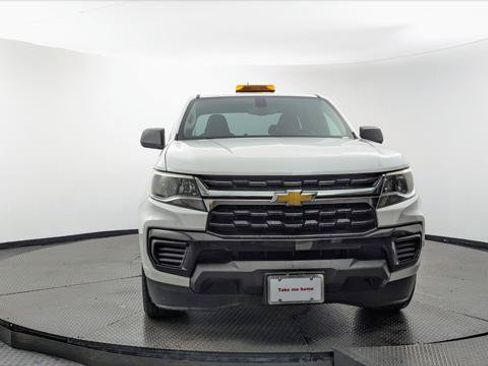Used 2021 Chevrolet Colorado W/T RWD image 12