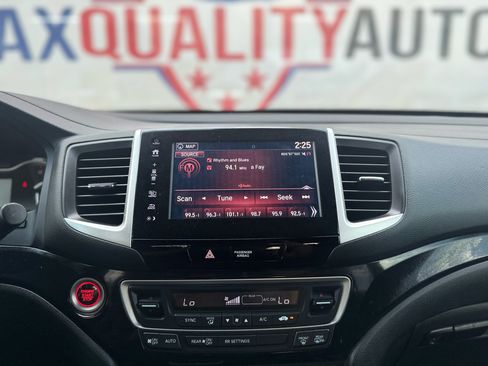 Used 2017 Honda Ridgeline Black Edition image 27