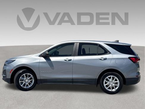 Used 2024 Chevrolet Equinox LS w/ LS Convenience Package FWD image 21