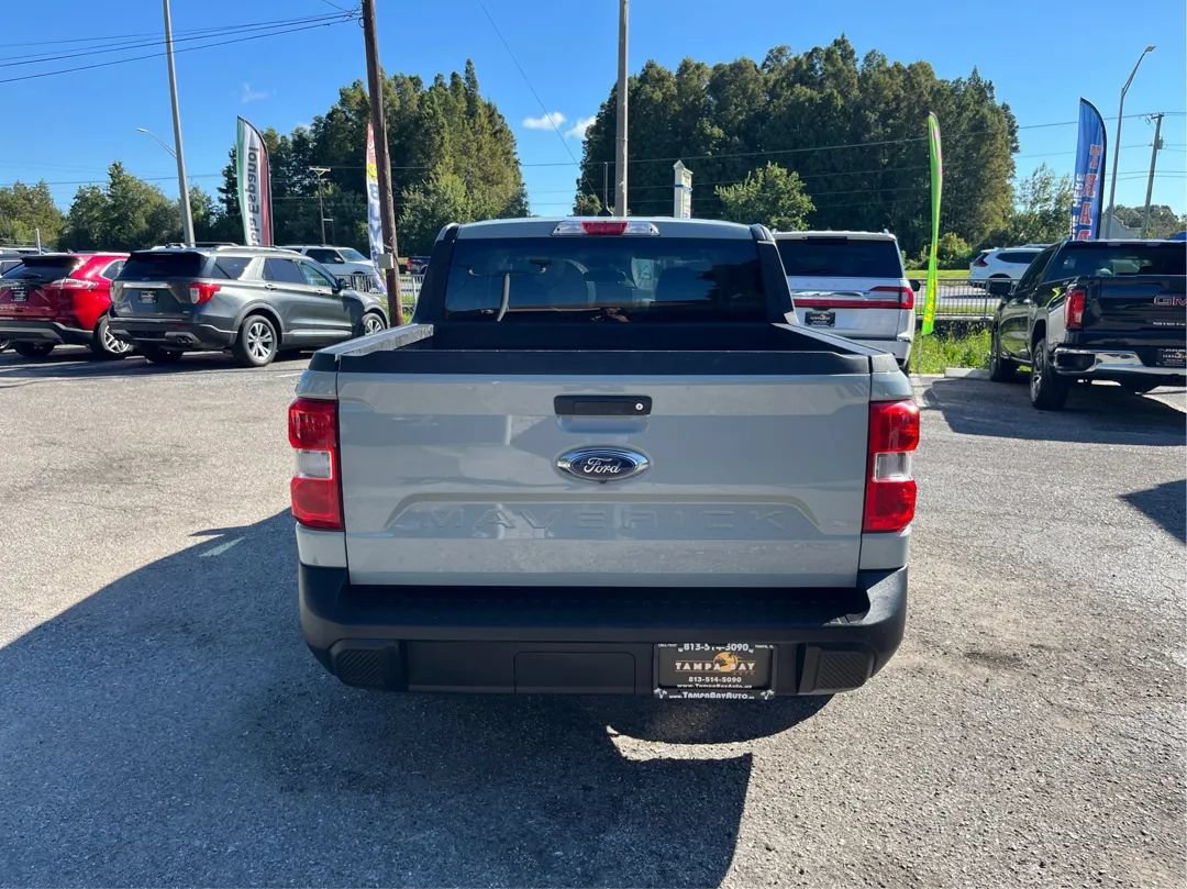 Used 2022 Ford Maverick XLT FWD image 6