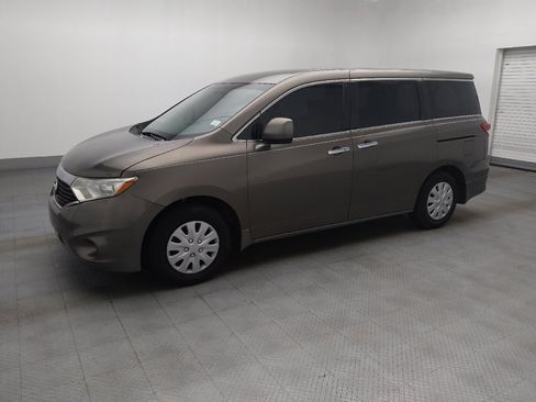 Used 2014 Nissan Quest S FWD image 2