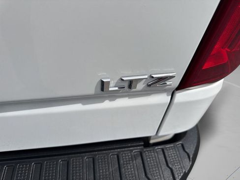 Used 2023 Chevrolet Silverado 1500 LTZ image 36