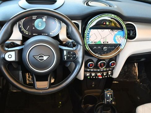 Used 2022 MINI Cooper S image 64