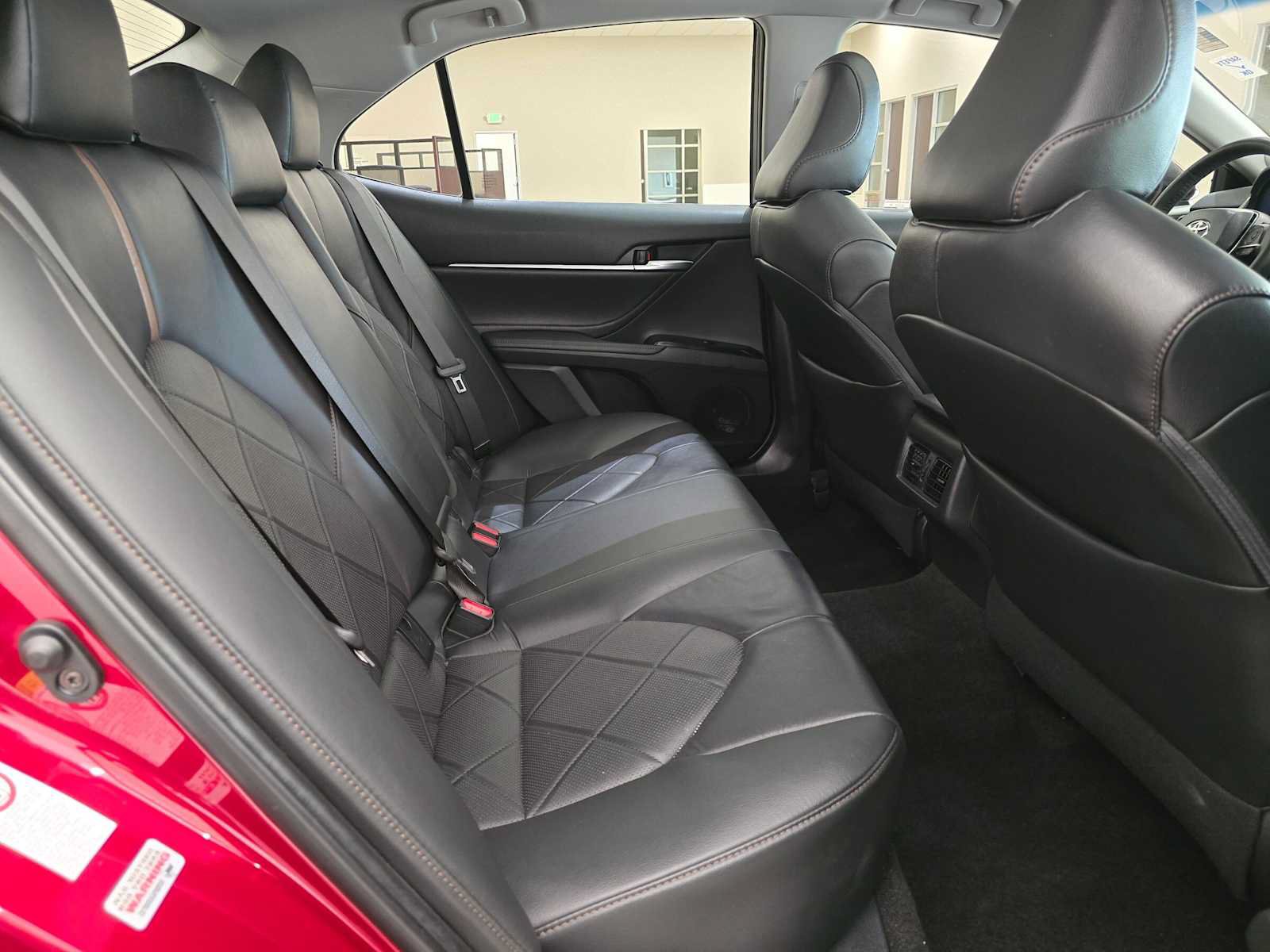 Used 2018 Toyota Camry XLE w/ Audio Package FWD image 27