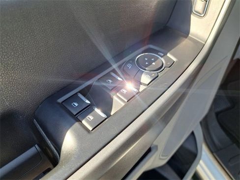 Used 2024 Ford F250 XLT image 15