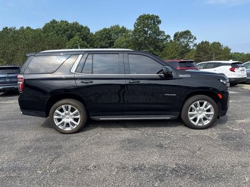 Certified 2022 Chevrolet Tahoe High Country AWD/4WD image 5