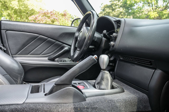 Used 2000 Honda S2000 image 63