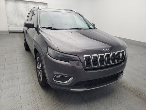 Used 2019 Jeep Cherokee Limited FWD image 14