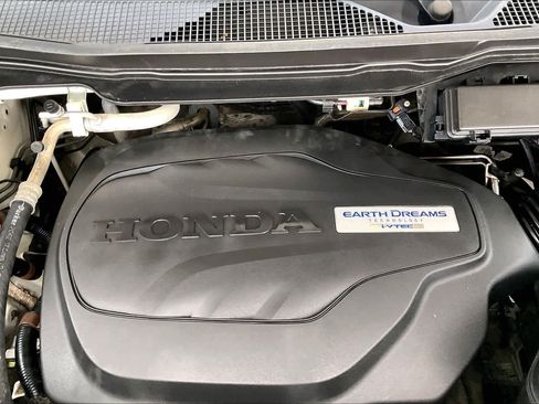 Used 2016 Honda Pilot Elite image 33