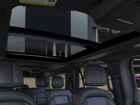 New 2026 Lincoln Navigator L Reserve w/ Jet Appearance Package AWD/4WD image 22