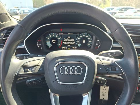 Used 2022 Audi Q3 2.0T Premium Plus image 21